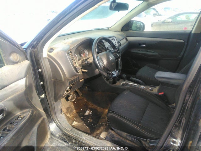 JA4AZ2A30GZ600192 Mitsubishi Outlander Es