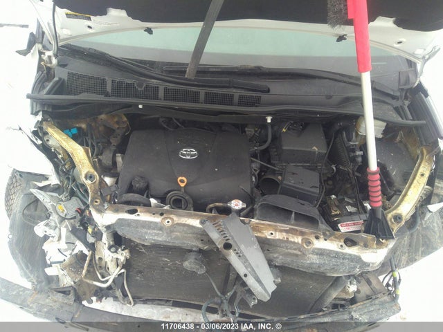 Toyota Sienna Xle/limited 2018 5TDDZ3DC2JS203760 Image 11