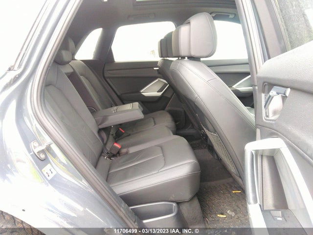 WA1AECF31M1132221 Audi Q3 Komfort 45
