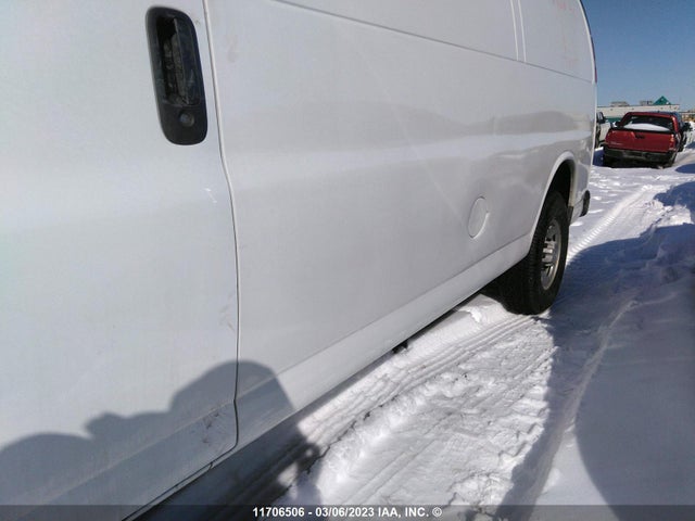 Chevrolet Express G2500 2018 1GCWGBFP5J1334512 Image 6