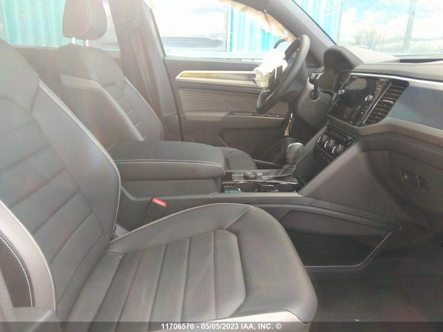 1V2FE2CA8PC203527 Volkswagen Atlas Cross Sport Se