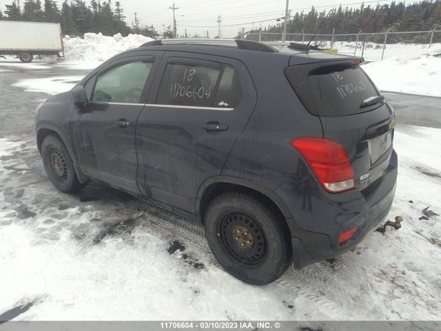 Chevrolet TRAX 1LT 2018 3GNCJPSBXJL266221 Image 3