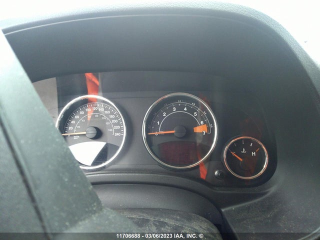 1C4NJCAB7ED608070 Jeep Compass Sport