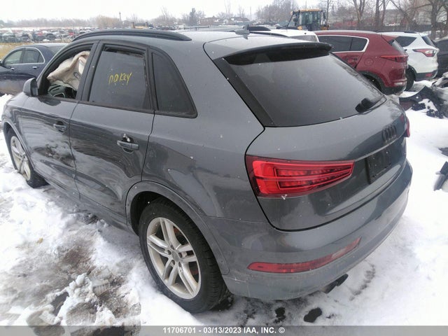 WA1BFCFS6GR018147 Audi Q3 Premium Plus