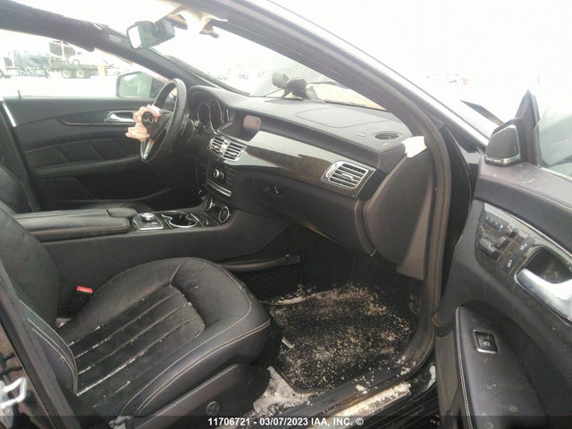 WDDLJ9BBXEA097695 Mercedes-Benz Cls 550 4matic