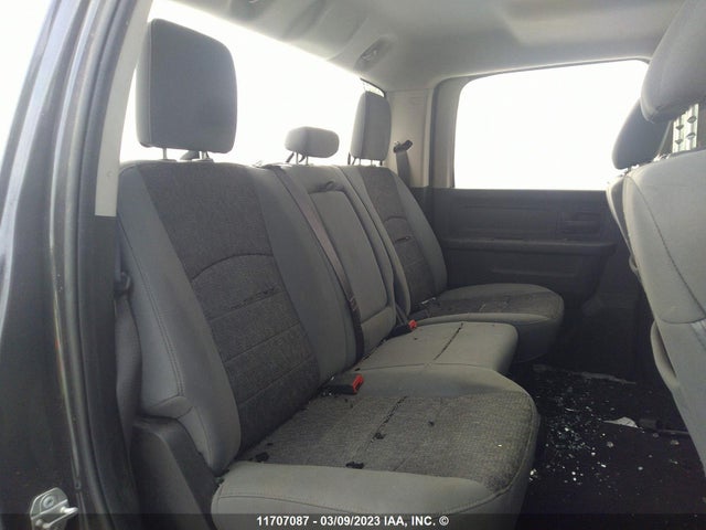 3C6RR7KT1LG183297 RAM 1500 Classic Tradesman/express