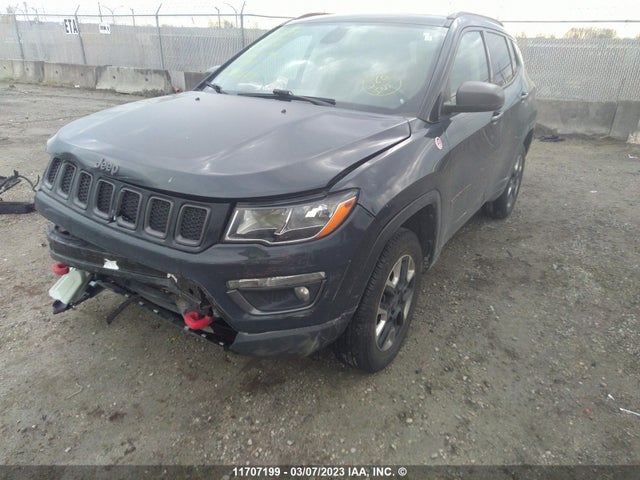 3C4NJDDB8JT128660 Jeep Compass Trailhawk