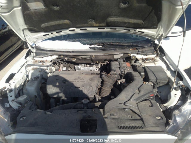 JA32U2FU8FU605158 Mitsubishi LANCER ES