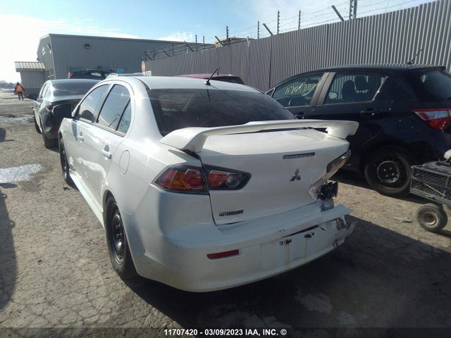 JA32U2FU8FU605158 Mitsubishi LANCER ES