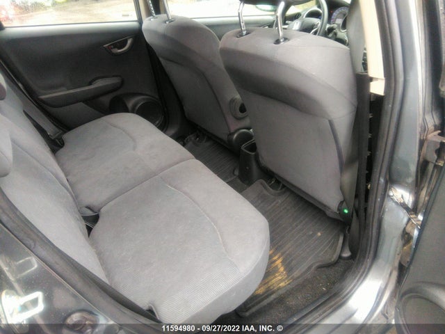 Honda FIT LX 2013 LUCGE8G58D3001915 Image 9