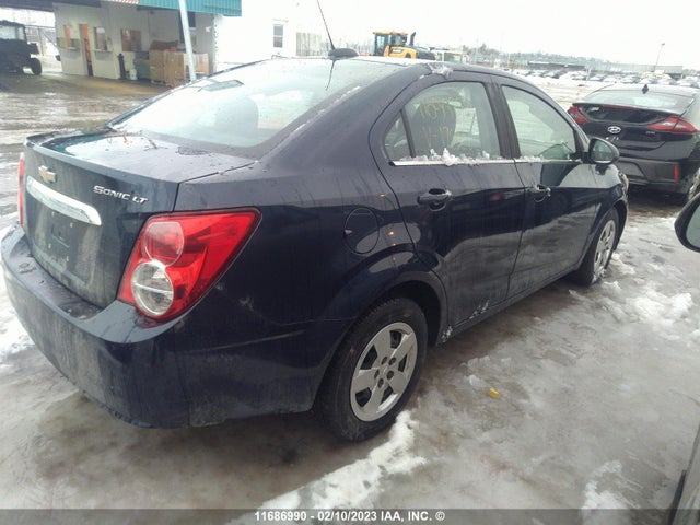 Chevrolet SONIC LT 2015 1G1JC5SH1F4176187 Image 4