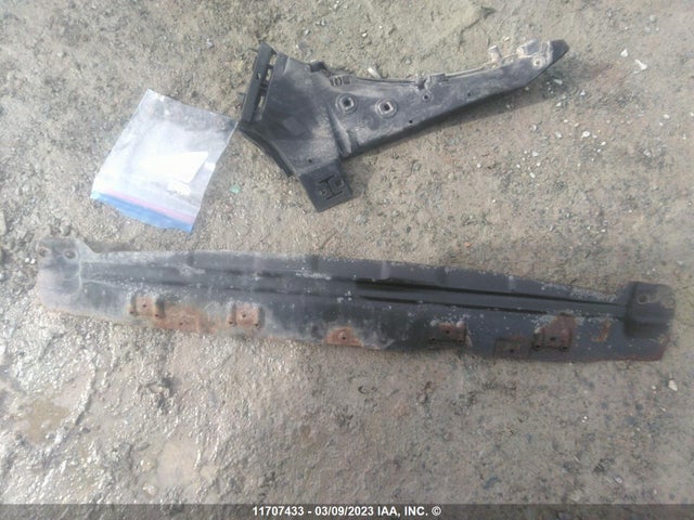 WA1CMCFE5DD011266 Audi Q7 PREMIUM