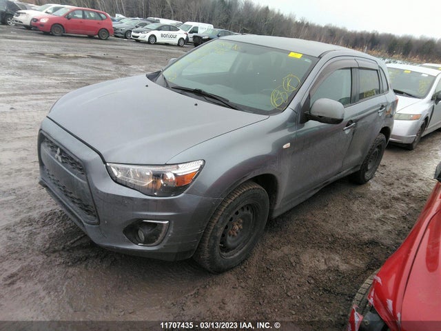 4A4AH3AU3EE606881 Mitsubishi RVR SE