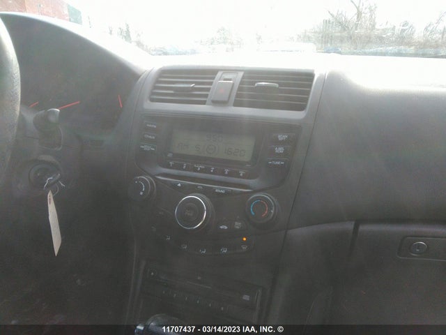 Honda ACCORD 2004 1HGCM56474A804290 Image 6