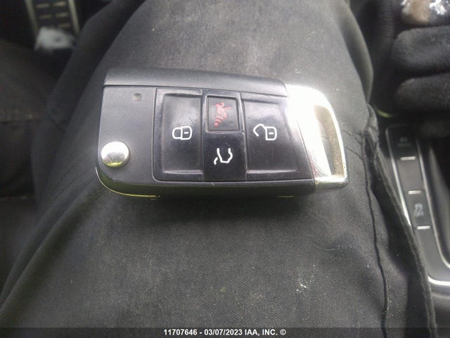 3VW5T7AU1FM007761 Volkswagen GTI