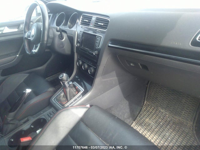 3VW5T7AU1FM007761 Volkswagen GTI