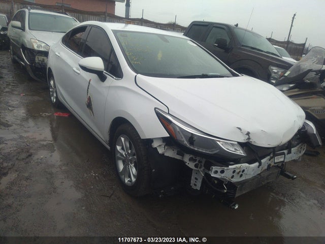 Chevrolet CRUZE LT 2019 1G1BE5SM3K7125097 Image 1