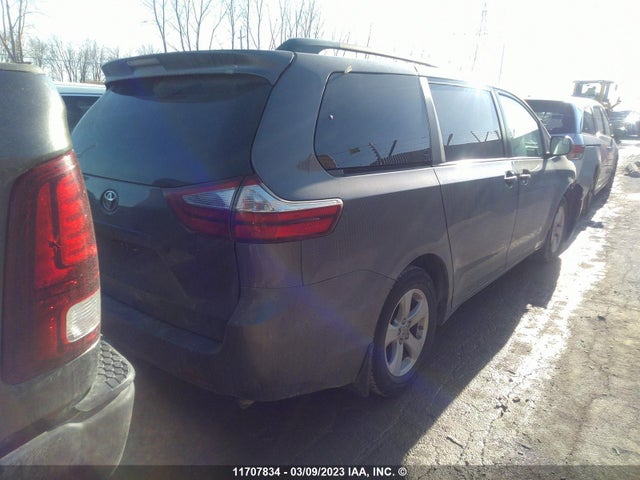Toyota SIENNA 2017 5TDZZ3DC8HS808995 Image 5