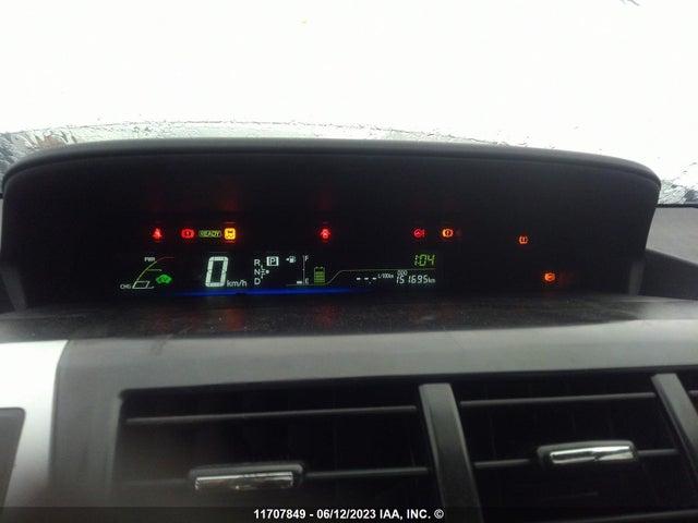 Toyota PRIUS V 2014 JTDZN3EU4E3320482 Image 8