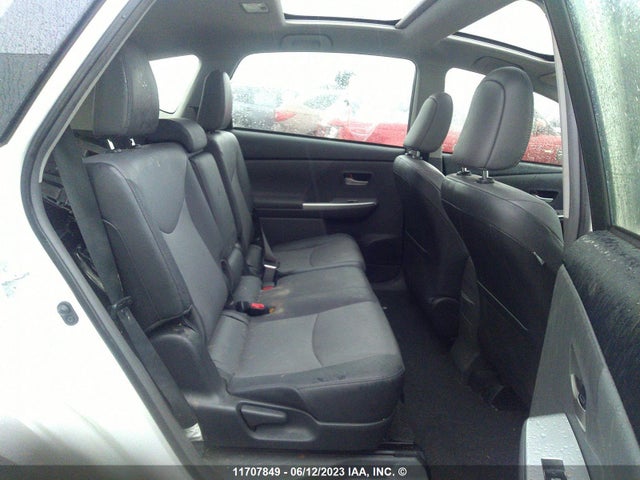 Toyota PRIUS V 2014 JTDZN3EU4E3320482 Image 9
