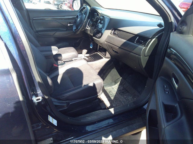 JA4JZ3AX0JZ605411 Mitsubishi Outlander Se/sel