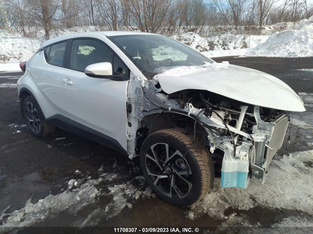 Toyota C-hr Xle/night Shade/limited 2022 JTNKHMBX5N1134213 main image