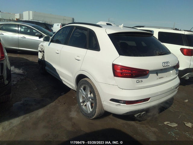 WA1EFCFS7GR023421 Audi Q3 Premium Plus