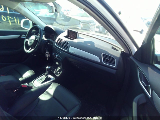 WA1EFCFS7GR023421 Audi Q3 Premium Plus