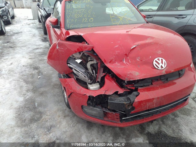 3VW507AT7FM802622 Volkswagen BEETLE