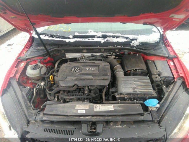 3VW547AUXFM090426 Volkswagen GTI