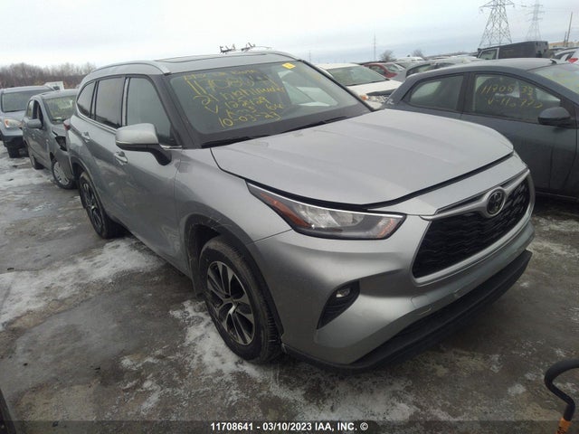 Toyota Highlander Xle 2021 5TDGZRBH3MS122429 Image 1