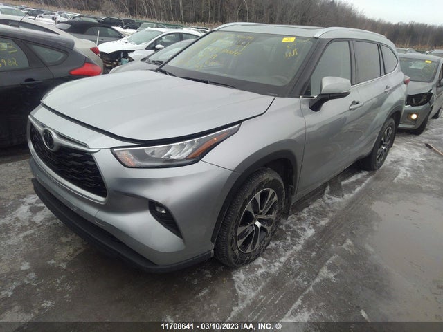 Toyota Highlander Xle 2021 5TDGZRBH3MS122429 Image 2