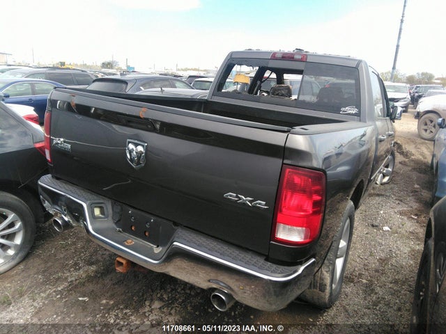 1C6RR7LMXGS136985 RAM 1500 Slt