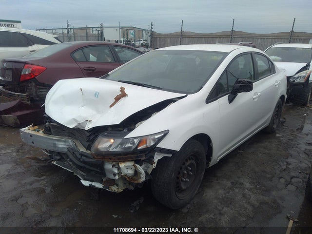 Honda Civic 2015 2HGFB2F40FH050218 Image 2