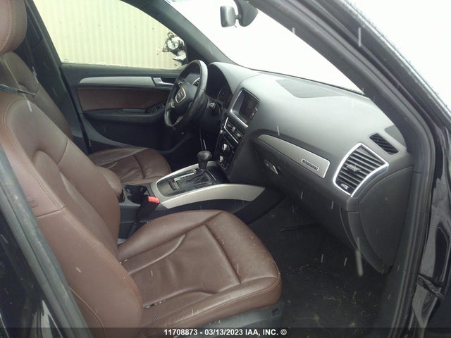WA1CFCFP5EA114816 Audi Q5 PREMIUM