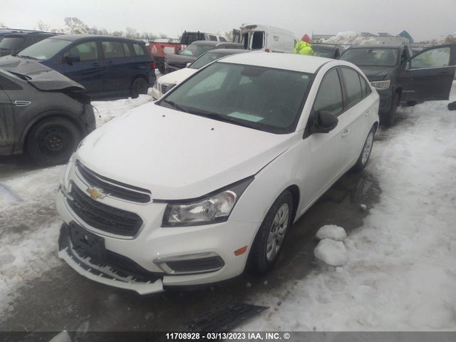 Chevrolet CRUZE LS 2015 1G1PL5SH7F7218435 Image 2
