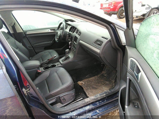3VW217AU3FM018513 Volkswagen GOLF