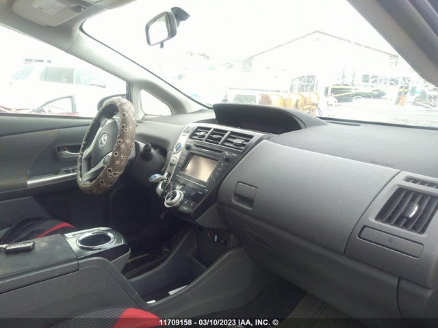 Toyota PRIUS V 2014 JTDZN3EU5EJ006836 Image 7
