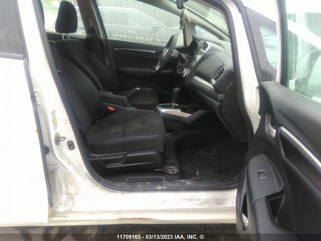Honda FIT LX 2015 3HGGK5H50FM106784 Image 5