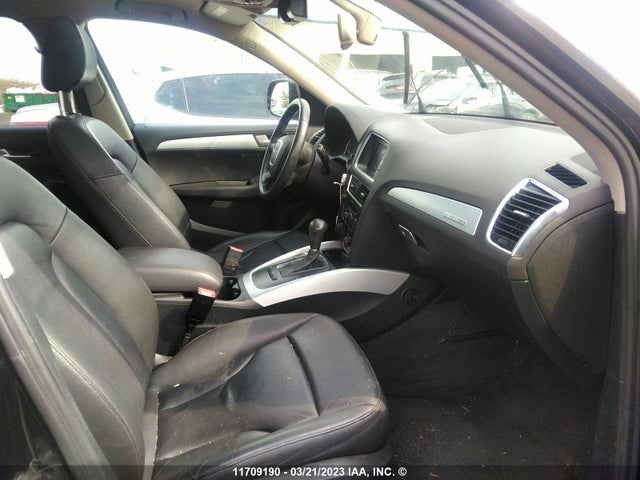 WA1LFCFP8CA108800 Audi Q5 Premium Plus