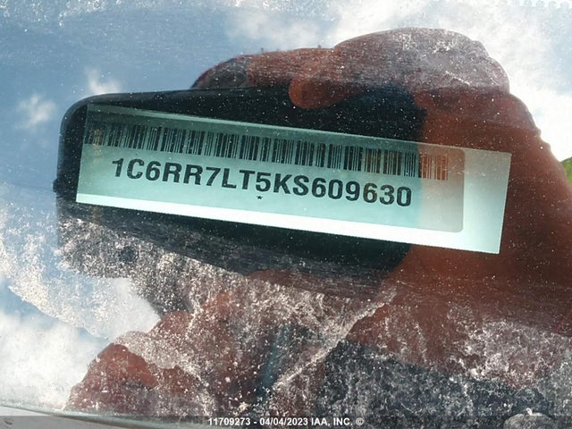 1C6RR7LT5KS609630 RAM 1500 Classic Slt