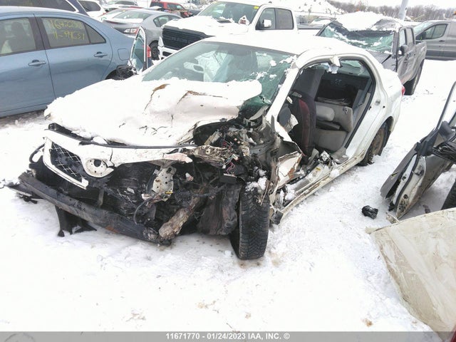 Toyota Corolla S/le 2013 2T1BU4EE9DC009932 Image 2