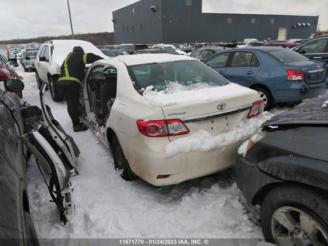 Toyota Corolla S/le 2013 2T1BU4EE9DC009932 Image 3