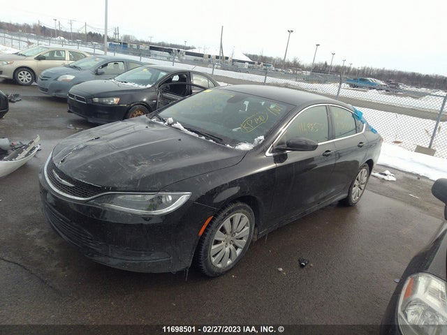 Chrysler 200 LX 2016 1C3CCCFB9GN126017 Image 2
