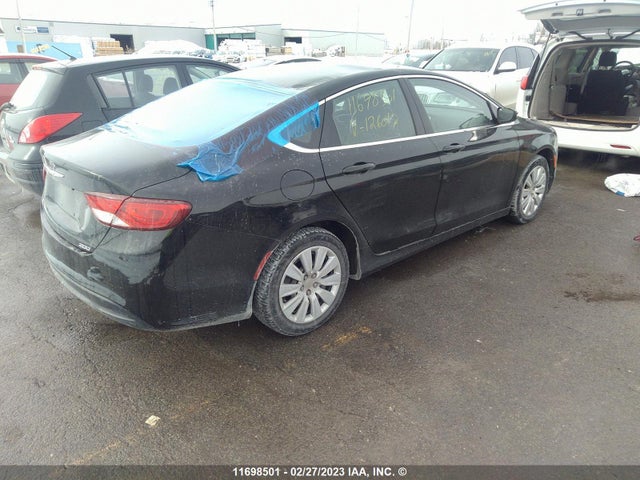Chrysler 200 LX 2016 1C3CCCFB9GN126017 Image 4