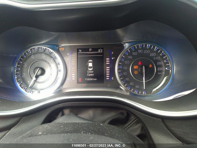 Chrysler 200 LX 2016 1C3CCCFB9GN126017 Image 7