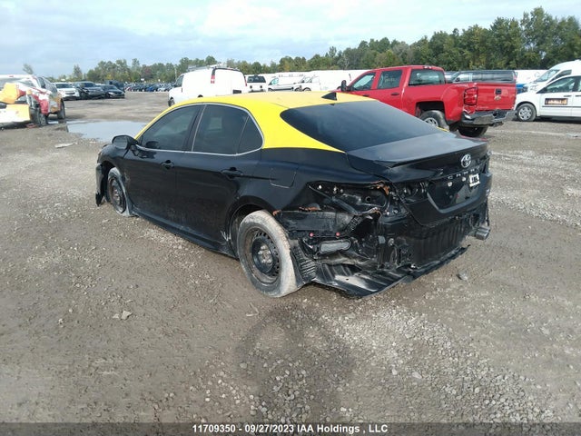 Toyota CAMRY 2018 4T1B11HK5JU630071 Image 3