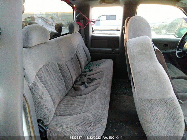 Chevrolet Silverado C1500 1999 2GCEC19T0X1205168 Image 9