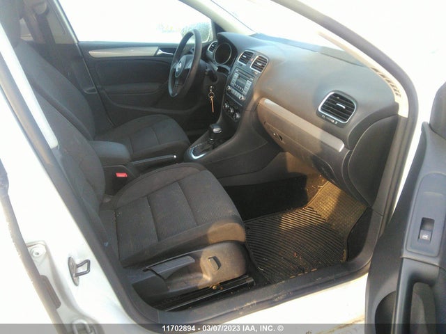 Volkswagen Golf 2010 WVWDA7AJ7AW095539 Image 6