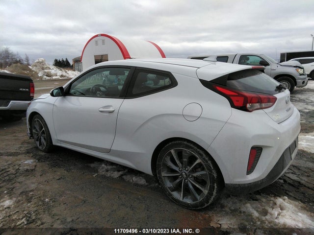 Hyundai Veloster Premium 2019 KMHTG6AF4KU010360 Image 3